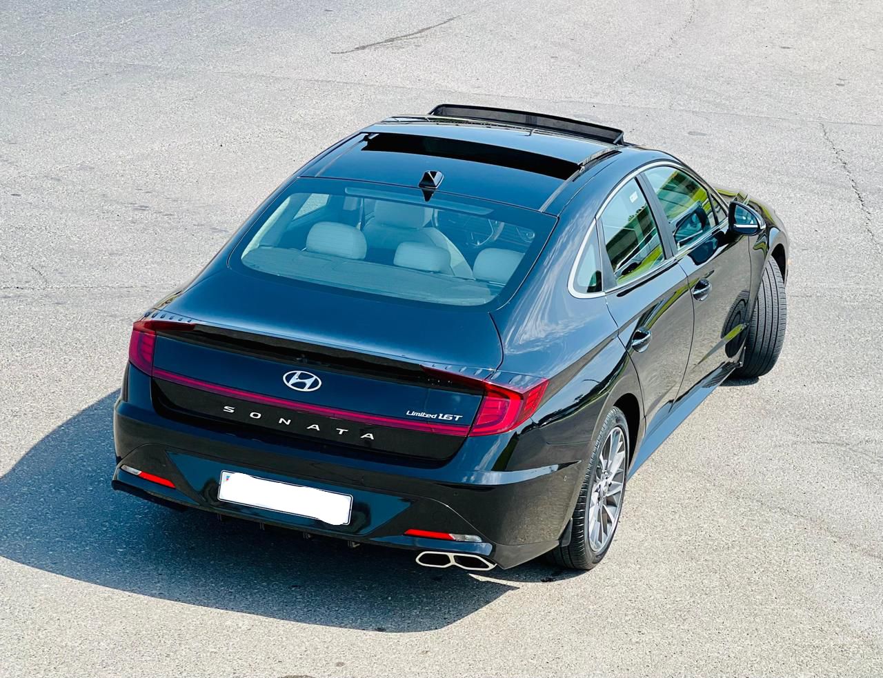 Hyundai Sonata image