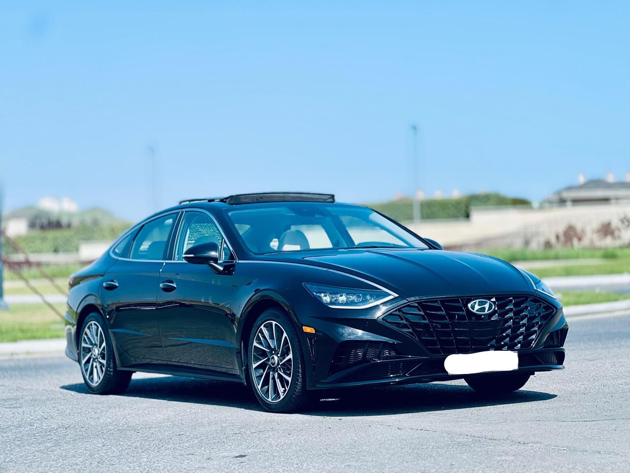 Hyundai Sonata image